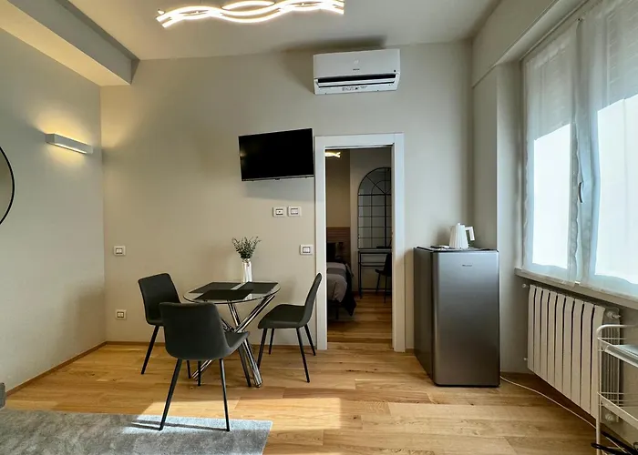 Apartment Future Tricolore *